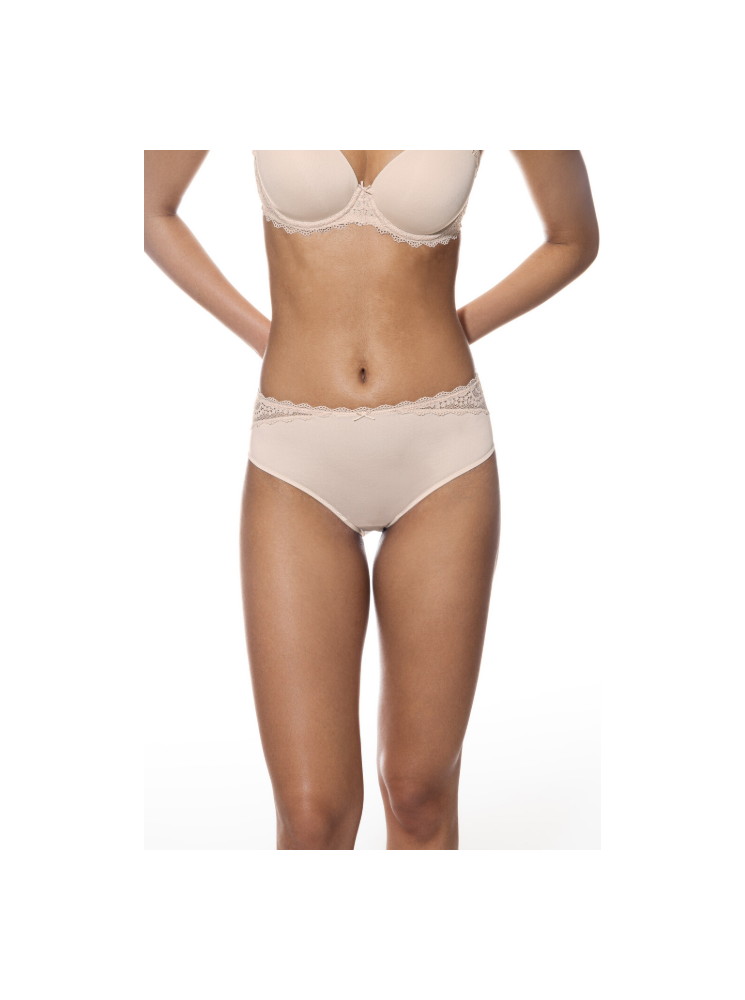 Culotte haute échancrée