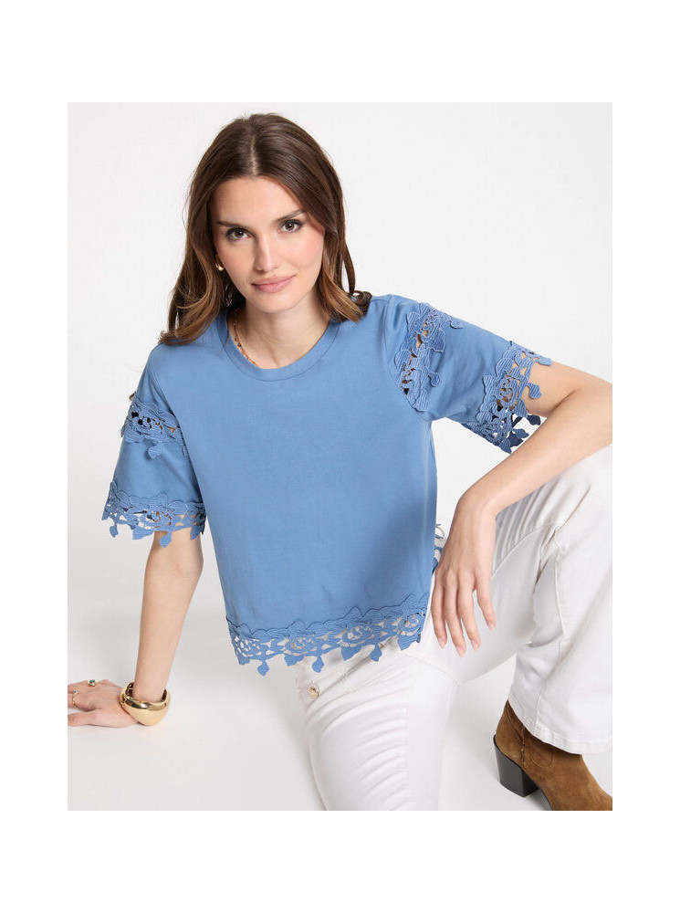 T-Shirt avec Manches et Bas Brodés