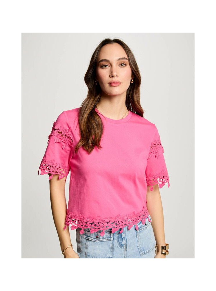 T-Shirt avec Manches et Bas Brodés