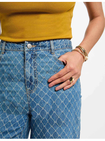 Jean Large