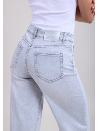 Jean Large