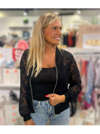Veste en Dentelle
