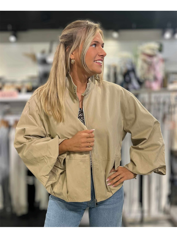 Veste courte