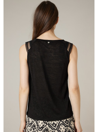 T-shirt sans manches