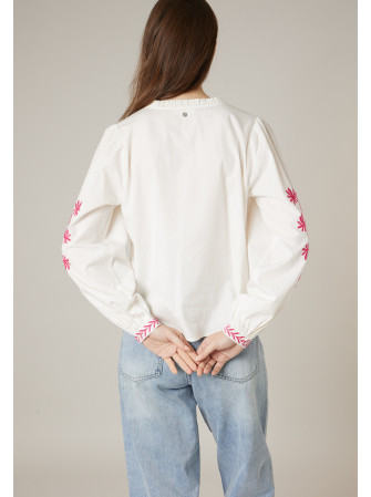 Chemise brodée
