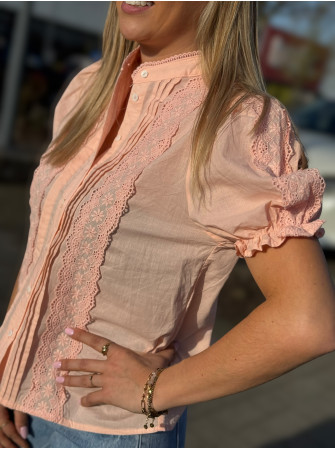 Chemise brodée manches courtes