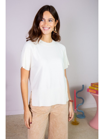 Pull col rond à manches...