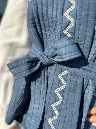 Veste sans manches avec ceinture