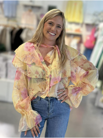 Chemise fleurie à volants