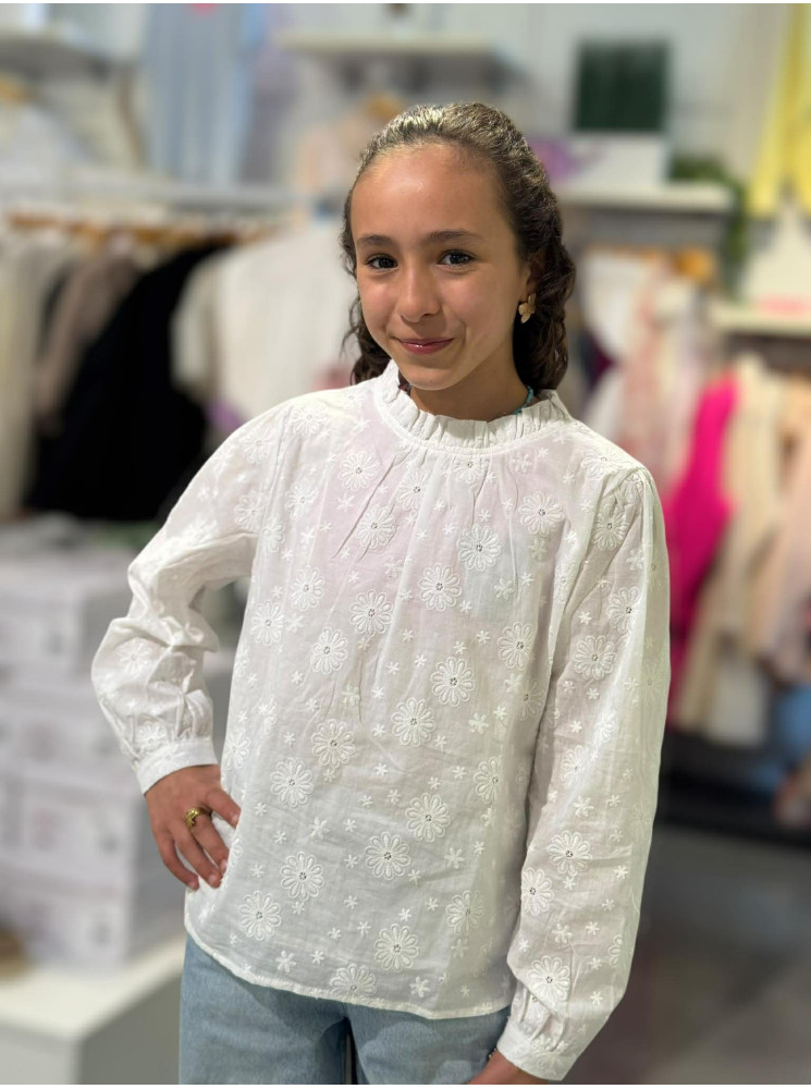 Blouse brodée