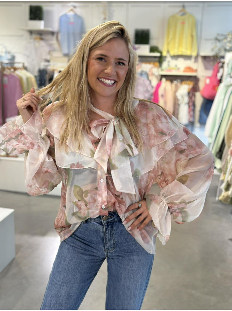 Chemise fleurie à volants