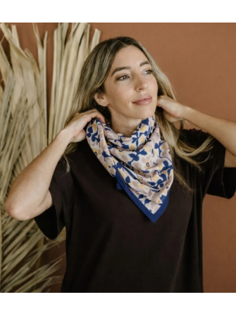 Foulard imprimé (100x100cm)