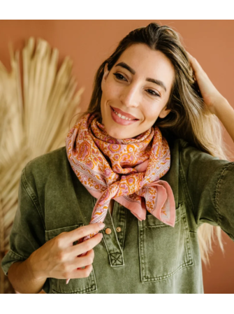 Foulard imprimé (100x100cm)