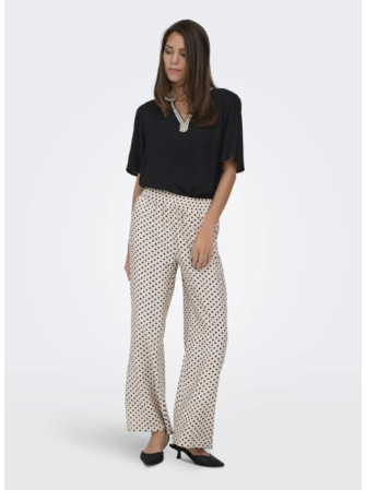 Blouse col brodé à manches courtes