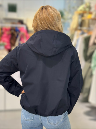 Veste imperméable à capuche