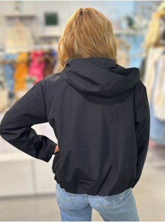 Veste imperméable à capuche