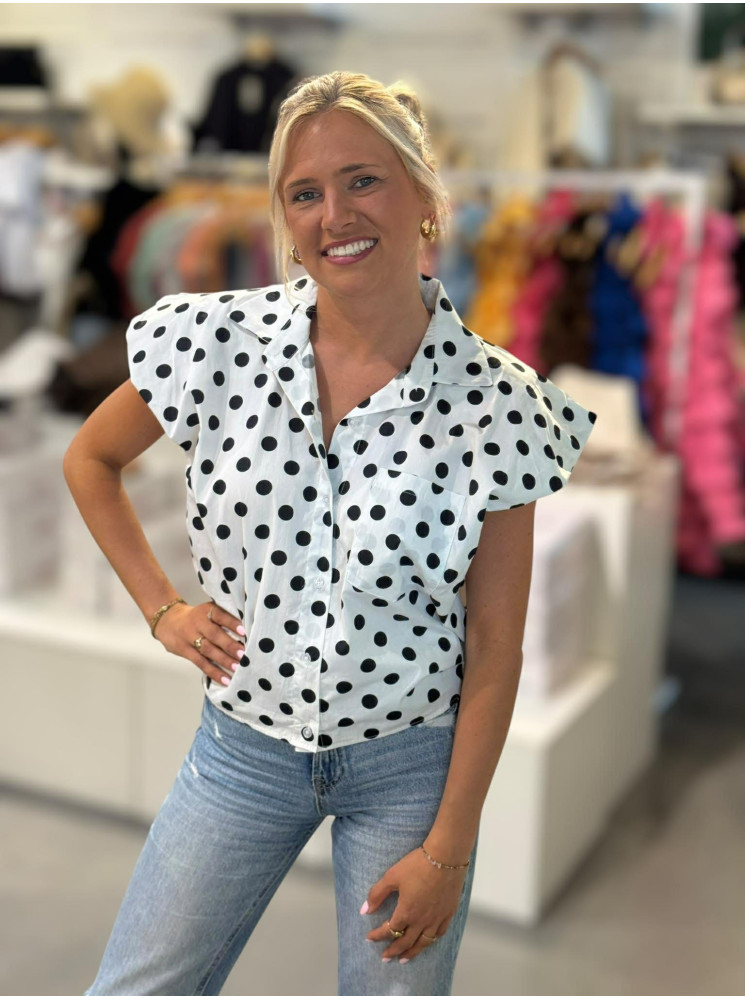Chemise à pois effet "épaulette"