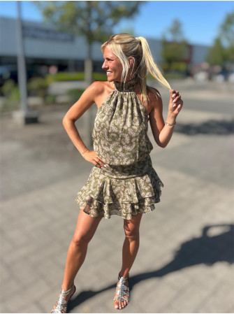 Robe courte dos nu col haut