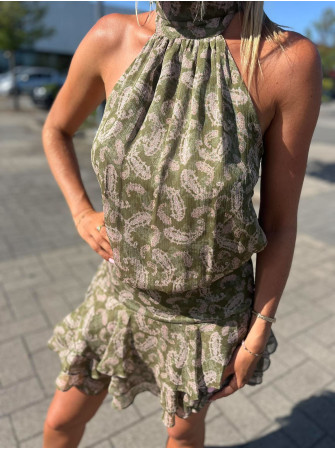Robe courte dos nu col haut
