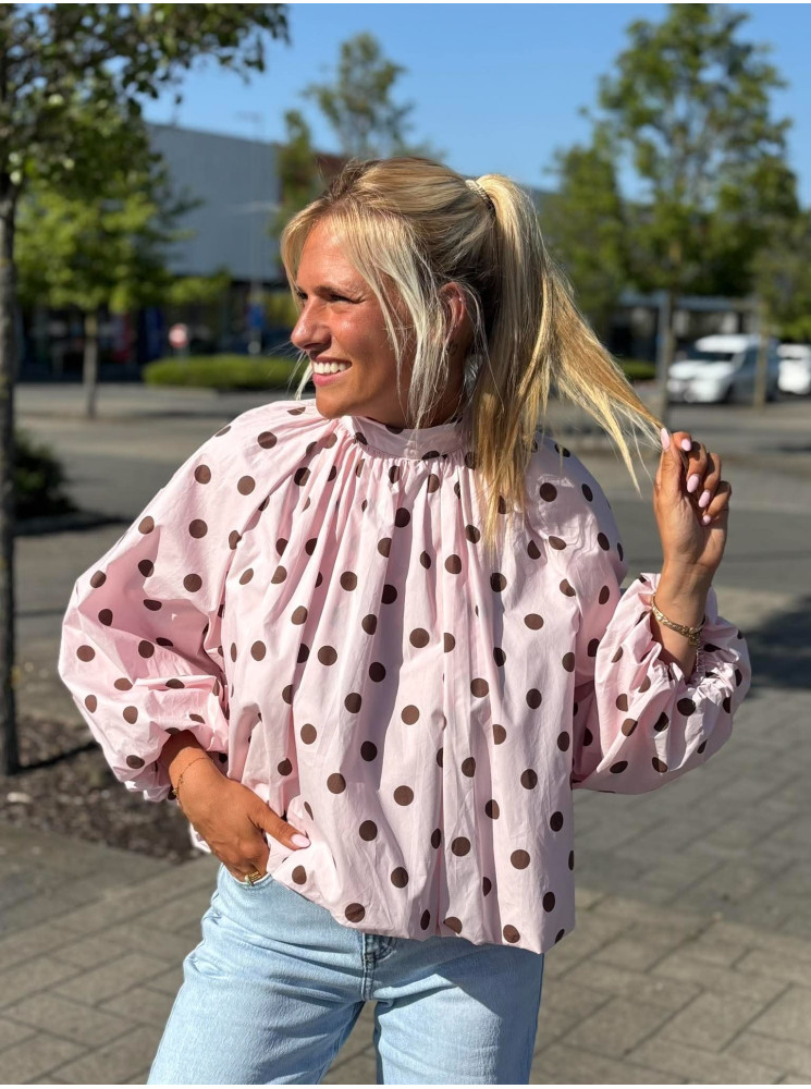 Blouse à pois dos nu