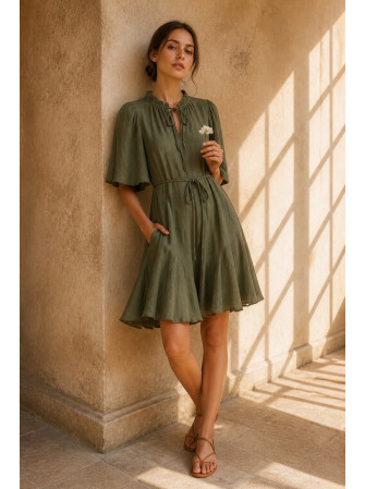 Robe courte volante