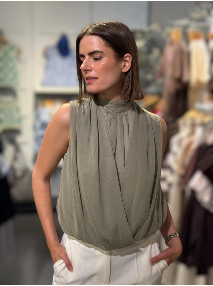 Blouse "cache coeur" sans manches