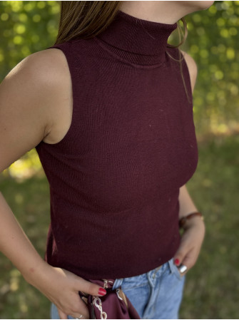 Pull sans manches col roulé