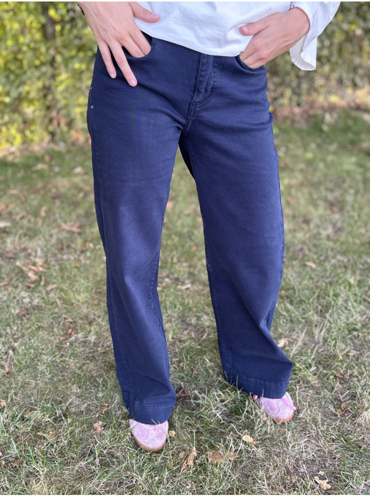 Jean straight