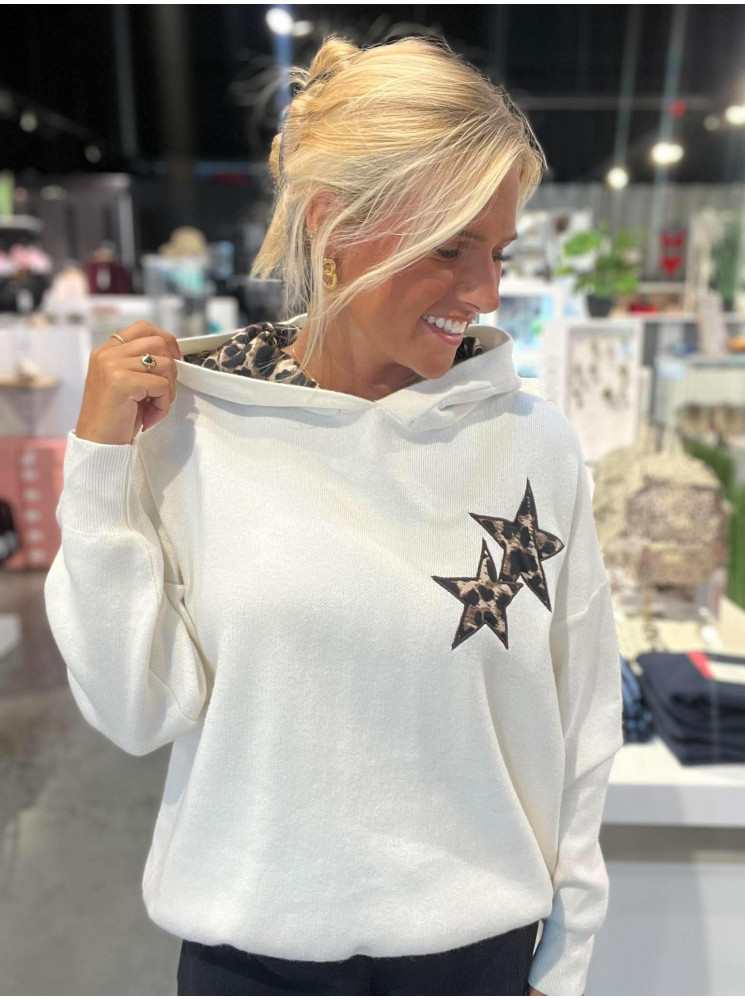 Pull à capuche "étoile"
