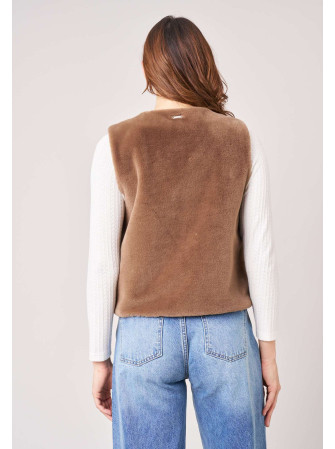 Veste sans manches en fausse fourrure