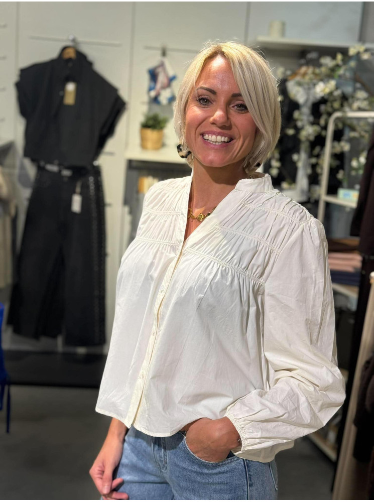Chemise manches bouffantes
