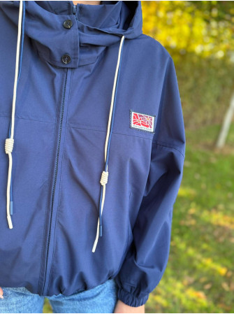 Veste imperméable à capuche