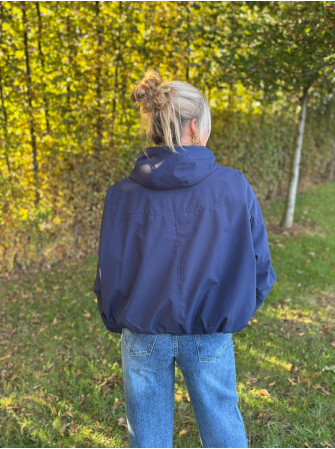 Veste imperméable à capuche